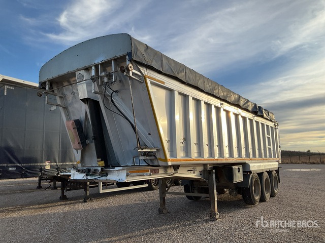 2009 Voltrailer VSR3AL01 Tri/A Aluminum End Dump Trailer - Remorque benne: photos 1 2009 Voltrailer VSR3AL01 Tri/A Aluminum End Dump Trailer - Remorque benne: photos 1