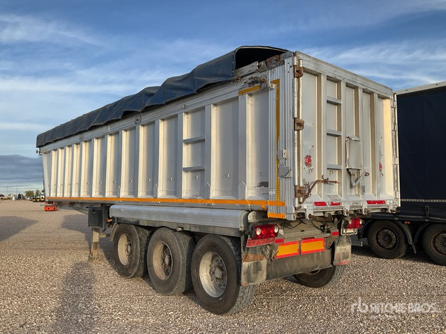 2009 Voltrailer VSR3AL01 Tri/A Aluminum End Dump Trailer - Remorque benne: photos 4 2009 Voltrailer VSR3AL01 Tri/A Aluminum End Dump Trailer - Remorque benne: photos 4