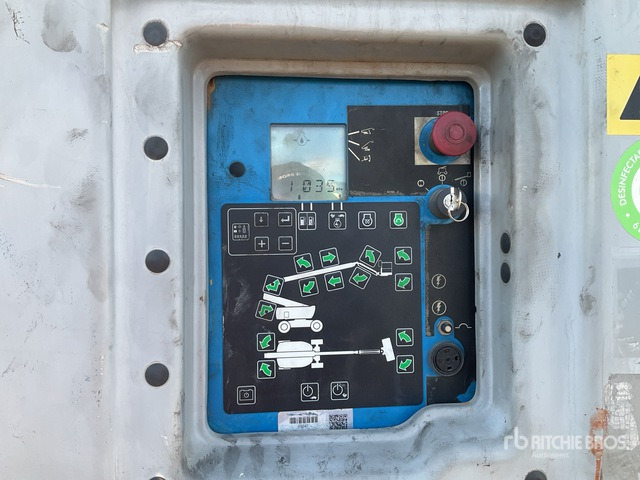 2011 Genie Z80/60 Diesel Articulating Boom Lift - Nacelle articulée: photos 5 2011 Genie Z80/60 Diesel Articulating Boom Lift - Nacelle articulée: photos 5