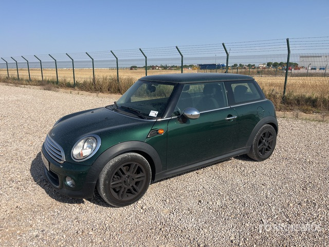 2012 Mini One Automobile - Voiture: photos 1 2012 Mini One Automobile - Voiture: photos 1