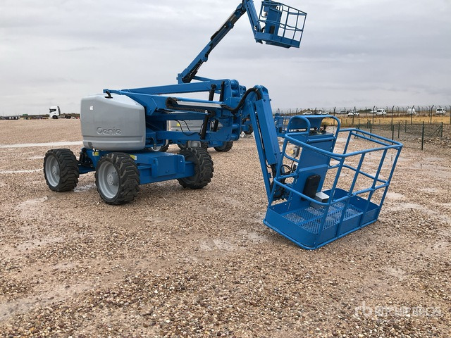 2013 Genie Z45/25J 4WD Diesel Articulating Boom Lift - Nacelle articulée: photos 3 2013 Genie Z45/25J 4WD Diesel Articulating Boom Lift - Nacelle articulée: photos 3