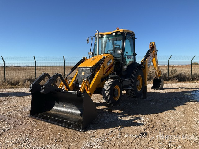 2015 JCB 3CX 4x4 Backhoe Loader - Tractopelle: photos 1 2015 JCB 3CX 4x4 Backhoe Loader - Tractopelle: photos 1