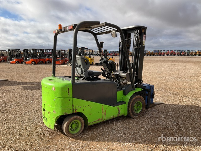 2016 Manitou ME430 Electric Forklift - Chariot élévateur électrique: photos 4 2016 Manitou ME430 Electric Forklift - Chariot élévateur électrique: photos 4