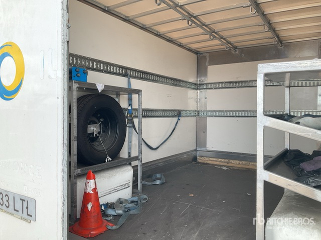 2021 Renault Master 4x2 Van Truck - Camion fourgon: photos 4 2021 Renault Master 4x2 Van Truck - Camion fourgon: photos 4