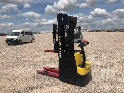 HYSTER S1.6 - Transpalette: photos 2 HYSTER S1.6 - Transpalette: photos 2