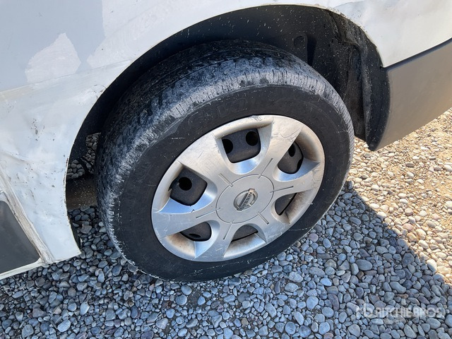 2011 Nissan Primastar Cargo Van - Véhicule utilitaire: photos 4 2011 Nissan Primastar Cargo Van - Véhicule utilitaire: photos 4