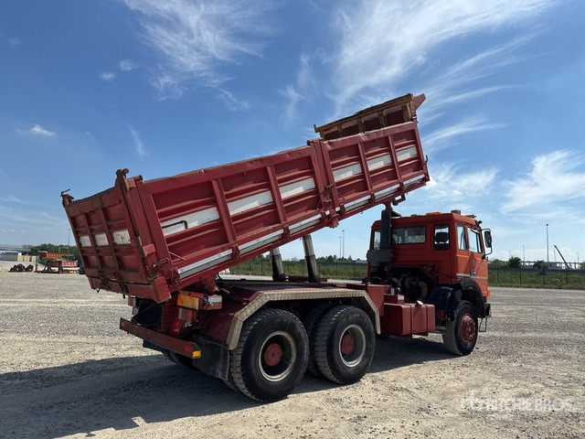 1988 Iveco 330-30 6x4 T/A Dump Truck - Camion benne: photos 4 1988 Iveco 330-30 6x4 T/A Dump Truck - Camion benne: photos 4