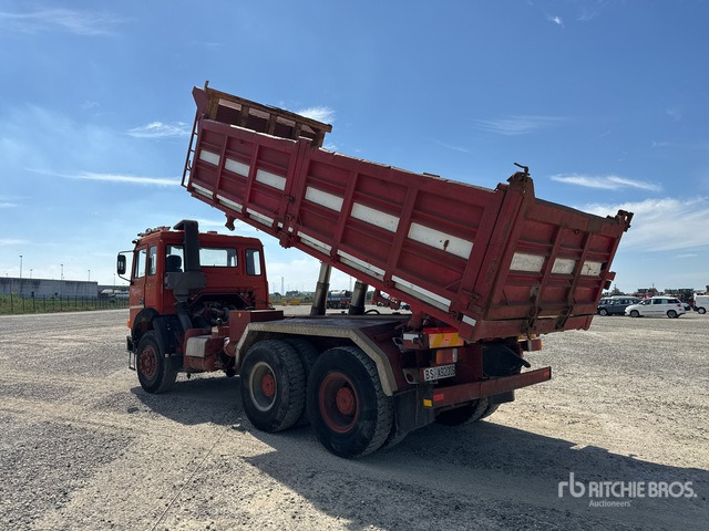 1988 Iveco 330-30 6x4 T/A Dump Truck - Camion benne: photos 3 1988 Iveco 330-30 6x4 T/A Dump Truck - Camion benne: photos 3
