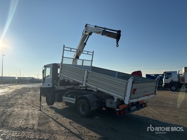 2002 Iveco Eurocargo 110EL18 Bonfiglioli P7200L 1980 kg on 4x2 Dump Truck with Crane - Camion benne: photos 3 2002 Iveco Eurocargo 110EL18 Bonfiglioli P7200L 1980 kg on 4x2 Dump Truck with Crane - Camion benne: photos 3