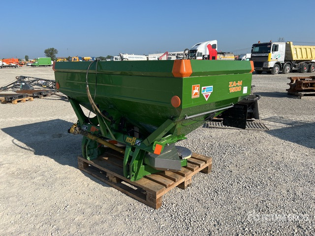 2004 Amazone ZA-M1500 Fertilizer Spreader - Distributeur d'engrais: photos 1 2004 Amazone ZA-M1500 Fertilizer Spreader - Distributeur d'engrais: photos 1
