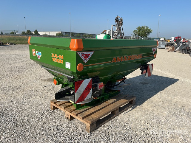 2004 Amazone ZA-M1500 Fertilizer Spreader - Distributeur d'engrais: photos 4 2004 Amazone ZA-M1500 Fertilizer Spreader - Distributeur d'engrais: photos 4