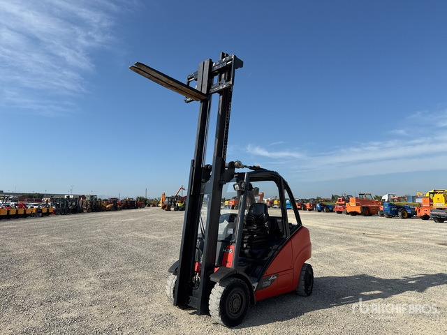 2004 Linde H35D 3500 kg Forklift - Chariot élévateur: photos 1 2004 Linde H35D 3500 kg Forklift - Chariot élévateur: photos 1