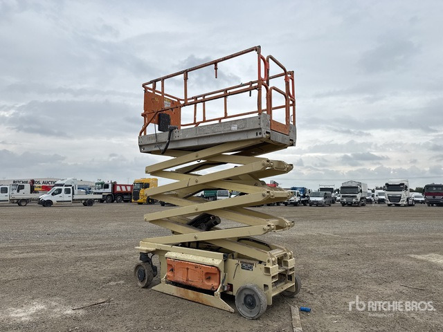 2005 JLG 2646ES Electric Scissor Lift - Nacelle ciseaux: photos 3 2005 JLG 2646ES Electric Scissor Lift - Nacelle ciseaux: photos 3