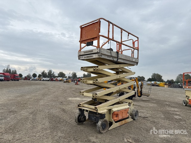2005 JLG 2646ES Electric Scissor Lift - Nacelle ciseaux: photos 2 2005 JLG 2646ES Electric Scissor Lift - Nacelle ciseaux: photos 2