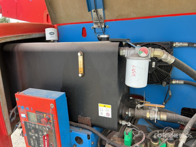 2007 Genie Z-80/60 Diesel Articulating Boom Lift - Nacelle articulée: photos 5 2007 Genie Z-80/60 Diesel Articulating Boom Lift - Nacelle articulée: photos 5