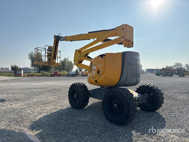 2008 Haulotte HA18PX (Inoperable) Articulating Boom Lift - Nacelle articulée: photos 4 2008 Haulotte HA18PX (Inoperable) Articulating Boom Lift - Nacelle articulée: photos 4
