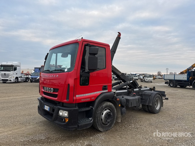 2009 Iveco Eurocargo 120E28 4x2 Roll-Off Truck - Camion ampliroll: photos 1 2009 Iveco Eurocargo 120E28 4x2 Roll-Off Truck - Camion ampliroll: photos 1