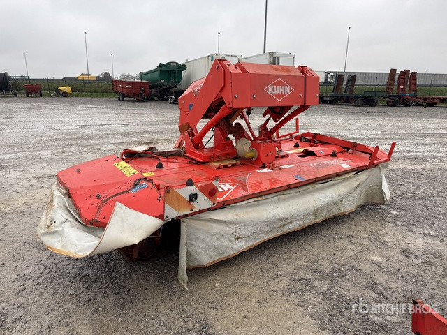 2009 Kuhn FC313RF Mower Conditioner - Faucheuse: photos 2 2009 Kuhn FC313RF Mower Conditioner - Faucheuse: photos 2