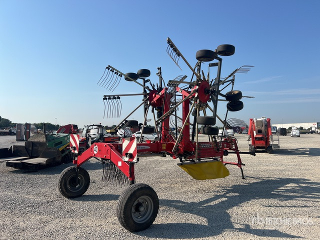 2012 Fella TS880 Hay Rake - Broyeur/ Épareuse: photos 3 2012 Fella TS880 Hay Rake - Broyeur/ Épareuse: photos 3