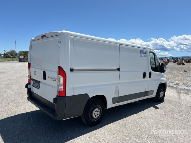 2012 Fiat Ducato 115 Mjt Refrigerated Truck - Broyeur/ Épareuse: photos 4 2012 Fiat Ducato 115 Mjt Refrigerated Truck - Broyeur/ Épareuse: photos 4