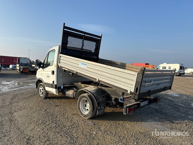 2013 Iveco Daily 35C11 S/A Dump Truck - Camion benne: photos 3 2013 Iveco Daily 35C11 S/A Dump Truck - Camion benne: photos 3