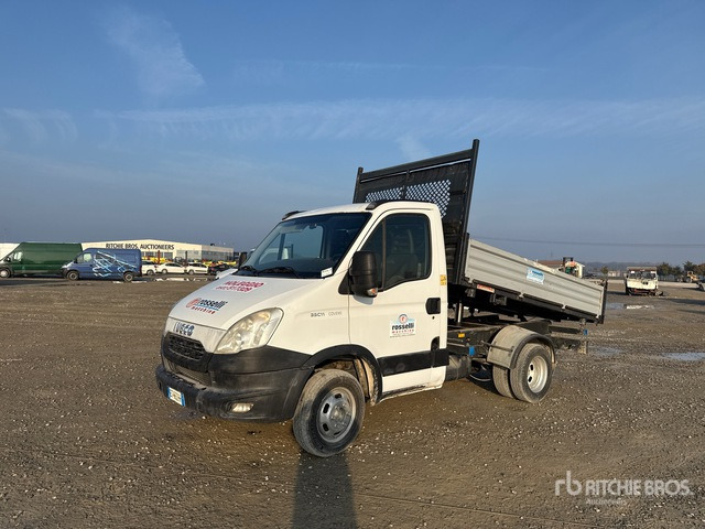 2013 Iveco Daily 35C11 S/A Dump Truck - Camion benne: photos 2 2013 Iveco Daily 35C11 S/A Dump Truck - Camion benne: photos 2