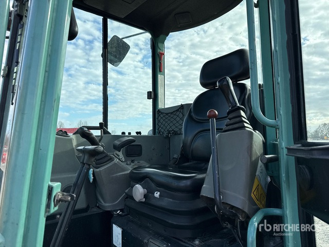 2014 Yanmar VIO57-U Mini Excavator: <6.6t - Mini pelle: photos 5 2014 Yanmar VIO57-U Mini Excavator: <6.6t - Mini pelle: photos 5