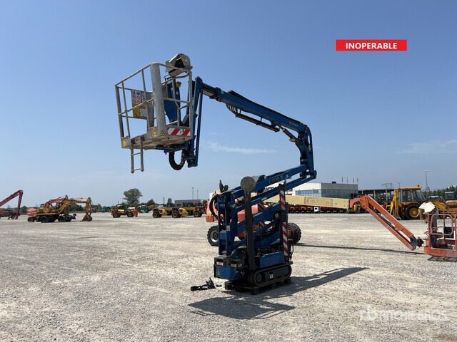 2016 Hinowa GL 1780 XL IIIS Crawler (Inoperable) Articulating Boom Lift - Nacelle articulée: photos 2 2016 Hinowa GL 1780 XL IIIS Crawler (Inoperable) Articulating Boom Lift - Nacelle articulée: photos 2