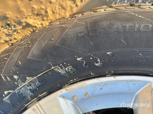 2016 Mitsubishi Pajero 3.2 SWB 4WD SUV - SUV: photos 5 2016 Mitsubishi Pajero 3.2 SWB 4WD SUV - SUV: photos 5