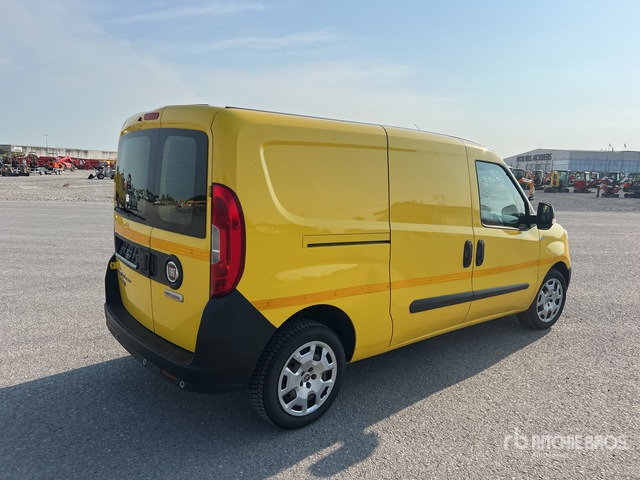 2017 Fiat Doblo Van Truck - Fourgon utilitaire: photos 4 2017 Fiat Doblo Van Truck - Fourgon utilitaire: photos 4