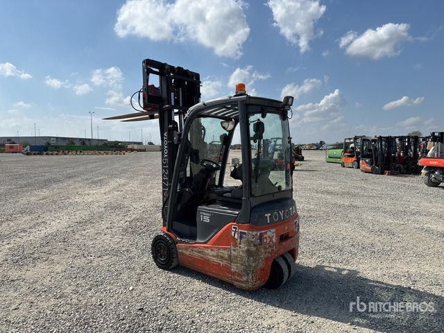 2017 Toyota 8FBET15 1500 kg Electric Forklift - Chariot élévateur électrique: photos 3 2017 Toyota 8FBET15 1500 kg Electric Forklift - Chariot élévateur électrique: photos 3