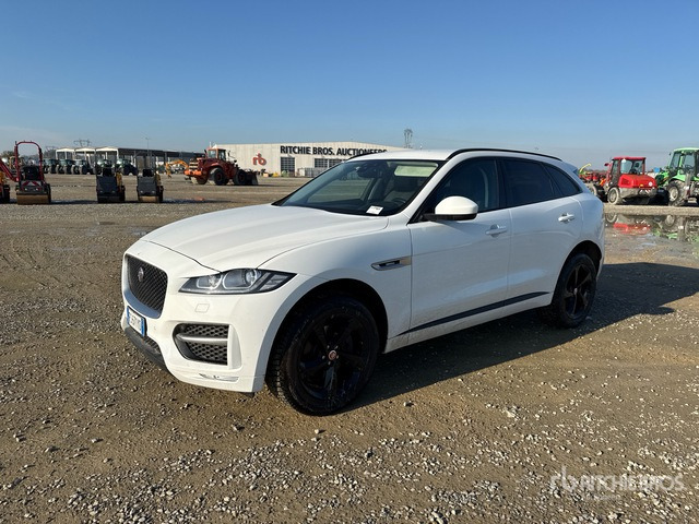 2018 Jaguar F-Pace 2.0d I4 132KW R-SPORT AWD SUV - SUV: photos 2 2018 Jaguar F-Pace 2.0d I4 132KW R-SPORT AWD SUV - SUV: photos 2