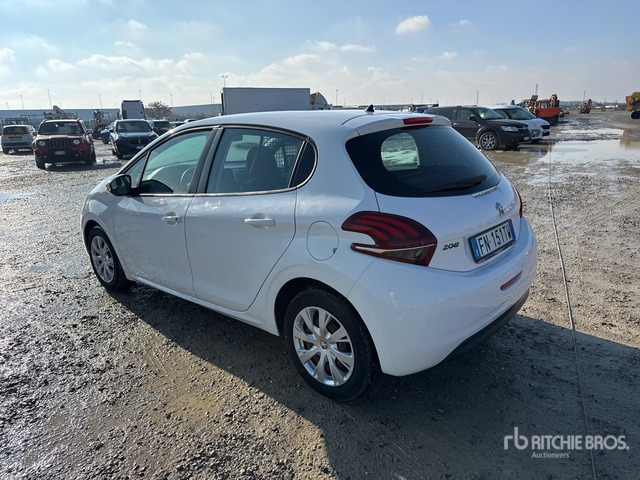 2018 Peugeot 208 BERLINA VAN ACTIVE BLUEHDI Van Truck - Camion fourgon: photos 2 2018 Peugeot 208 BERLINA VAN ACTIVE BLUEHDI Van Truck - Camion fourgon: photos 2