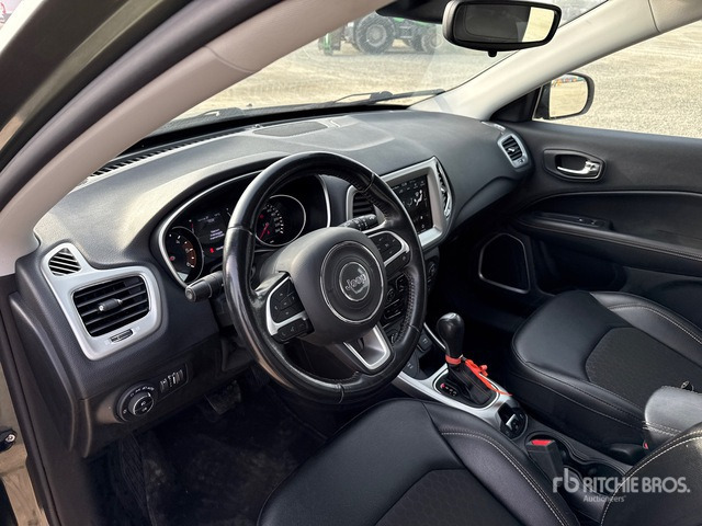 2020 Jeep Compass 2.0 MJET II 140CV BUSINESS 4WD AUTO SUV - SUV: photos 4 2020 Jeep Compass 2.0 MJET II 140CV BUSINESS 4WD AUTO SUV - SUV: photos 4