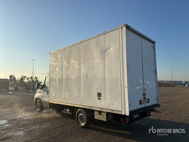 2021 Iveco Daily CABINATO 35S14N BLUE POWER 3750 ... Van Truck - Camion fourgon: photos 2 2021 Iveco Daily CABINATO 35S14N BLUE POWER 3750 ... Van Truck - Camion fourgon: photos 2