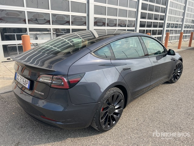 2021 Tesla Model 3 3 PERFORMANCE DUAL MOTOR 4WD Automobile - Voiture: photos 4 2021 Tesla Model 3 3 PERFORMANCE DUAL MOTOR 4WD Automobile - Voiture: photos 4