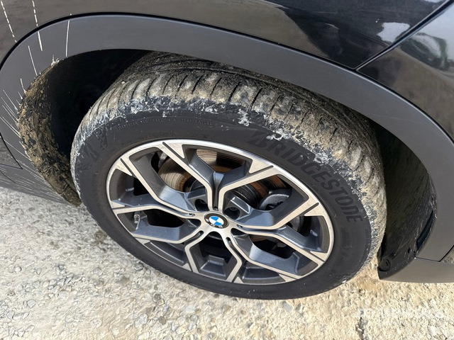 2022 BMW X2 SUV - SUV: photos 4 2022 BMW X2 SUV - SUV: photos 4