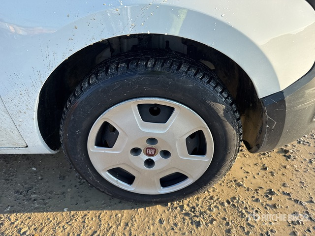 2022 Fiat Fiorino 1.3 MULTIJET 95 CV E6D-FINAL SX Van Truck - Camion fourgon: photos 5 2022 Fiat Fiorino 1.3 MULTIJET 95 CV E6D-FINAL SX Van Truck - Camion fourgon: photos 5