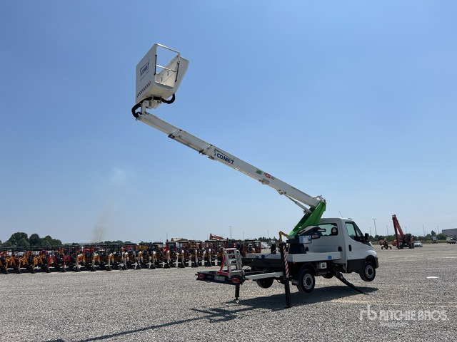 2022 Iveco Daily 35-140 2022 Comet 20 8.5 HQ 20 m on Bucket Truck - Camion avec nacelle: photos 3 2022 Iveco Daily 35-140 2022 Comet 20 8.5 HQ 20 m on Bucket Truck - Camion avec nacelle: photos 3