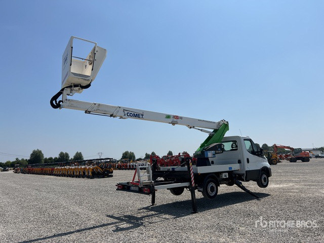 2022 Iveco Daily 35-140 2022 Comet 20 8.5 HQ 20 m on Bucket Truck - Camion avec nacelle: photos 4 2022 Iveco Daily 35-140 2022 Comet 20 8.5 HQ 20 m on Bucket Truck - Camion avec nacelle: photos 4