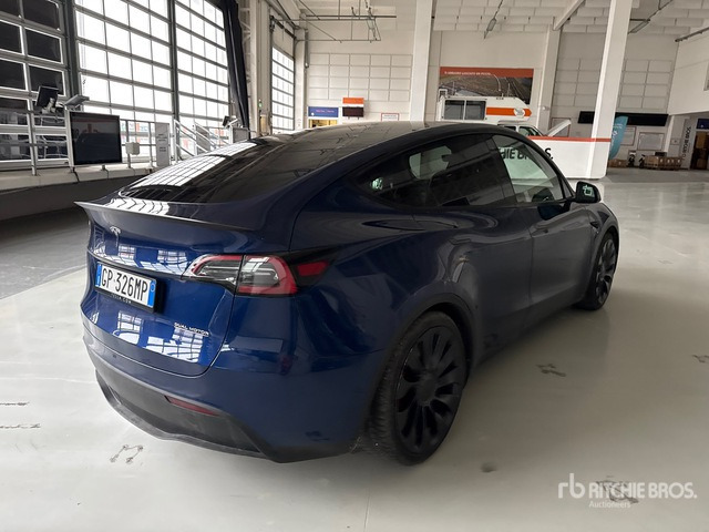 2023 Tesla PERFORMANCE DUAL MOTOR 4WD AUT Automobile - Voiture: photos 3 2023 Tesla PERFORMANCE DUAL MOTOR 4WD AUT Automobile - Voiture: photos 3