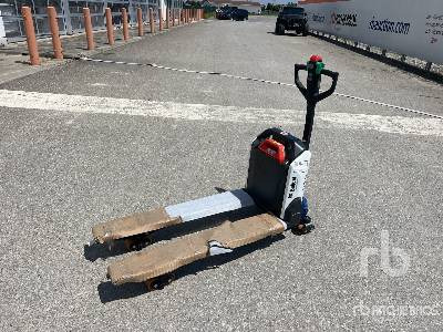 BOBCAT LPM15N Electric (Unused) - Transpalette: photos 1 BOBCAT LPM15N Electric (Unused) - Transpalette: photos 1