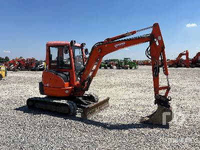 KUBOTA U35-3A2 - Mini pelle: photos 4 KUBOTA U35-3A2 - Mini pelle: photos 4