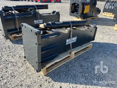 MUSTANG HM1302 - Fits to fit 5.2 - 11.5 ton ex ... - Marteau hydraulique: photos 3 MUSTANG HM1302 - Fits to fit 5.2 - 11.5 ton ex ... - Marteau hydraulique: photos 3