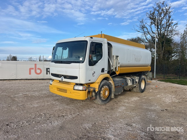 1999 Renault Premium 250 4x2 Camion Citerne 4x2 Water Truck - Camion citerne: photos 1 1999 Renault Premium 250 4x2 Camion Citerne 4x2 Water Truck - Camion citerne: photos 1