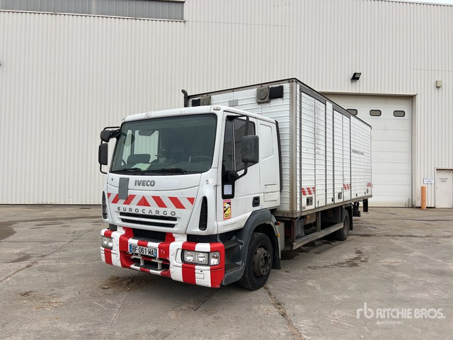 2004 Iveco Eurocargo 120E18 4x2 Camion Fourgon Van Truck - Camion fourgon: photos 1 2004 Iveco Eurocargo 120E18 4x2 Camion Fourgon Van Truck - Camion fourgon: photos 1