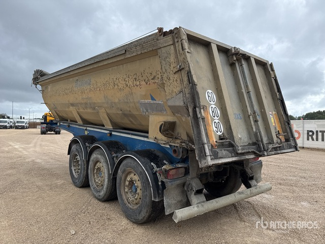 2005 STAS Tuareg S339 CX Tri/A Remorque Benne 3 Essieux End Dump Trailer - Semi-remorque benne: photos 3 2005 STAS Tuareg S339 CX Tri/A Remorque Benne 3 Essieux End Dump Trailer - Semi-remorque benne: photos 3