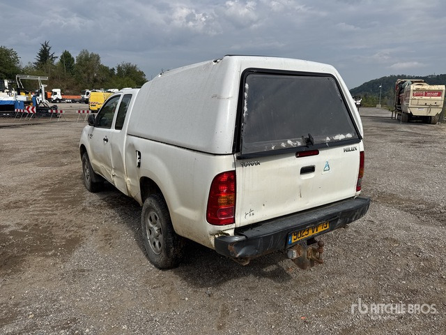 2007 Toyota Hilux 4x4 Crew Cab (Inoperable) Pickup - Pick-up: photos 4 2007 Toyota Hilux 4x4 Crew Cab (Inoperable) Pickup - Pick-up: photos 4