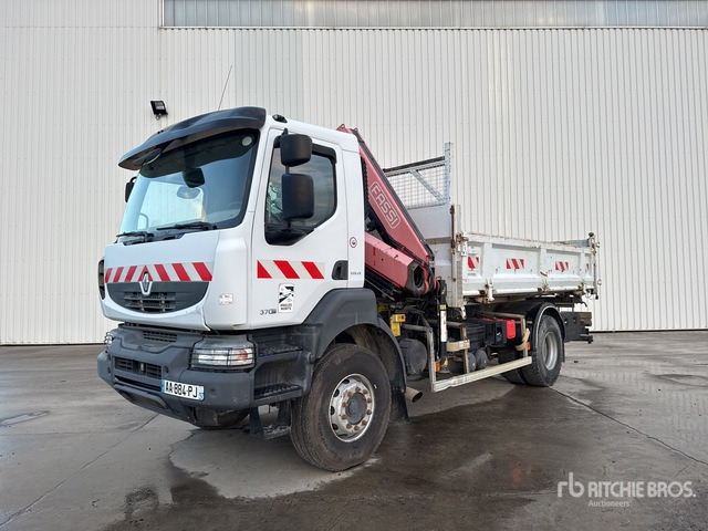 2009 Renault Kerax 370DXi 2009 Fassi F130A23 5430 kg on 4 ... Dump Truck with Crane - Camion benne: photos 1 2009 Renault Kerax 370DXi 2009 Fassi F130A23 5430 kg on 4 ... Dump Truck with Crane - Camion benne: photos 1