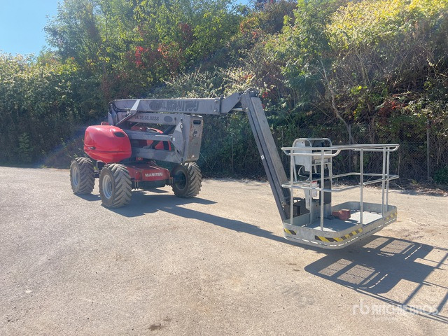 2012 Manitou 200ATJ 4WD Diesel Nacelle Articulee Articulating Boom Lift - Nacelle articulée: photos 3 2012 Manitou 200ATJ 4WD Diesel Nacelle Articulee Articulating Boom Lift - Nacelle articulée: photos 3